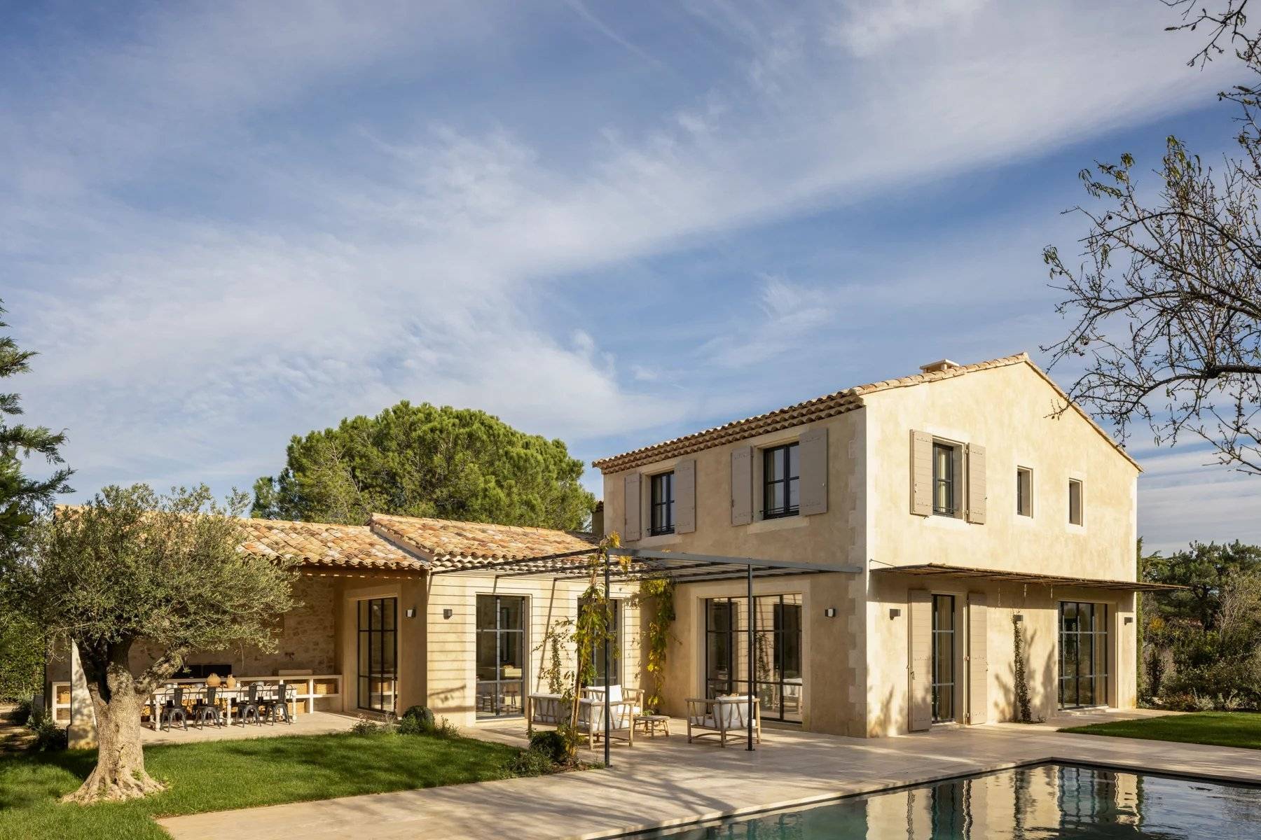 VENTE Villa 4 CH Eygalières / Provence / FRANCE -  à quelques minutes à pied du village d'Eygalières