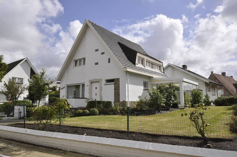 VERHUUR Villa 3 SLPK Knokke-Heist - Alleenstaande villa, gelegen vlakbij de Réserve