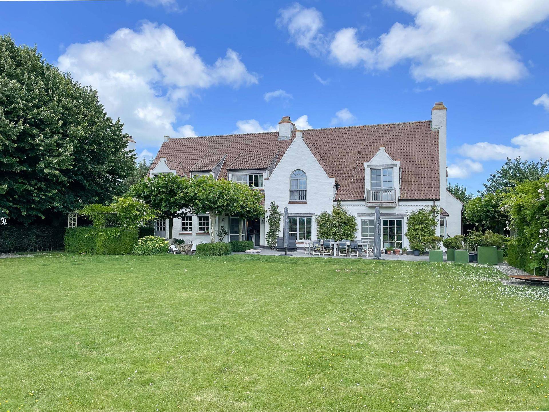 VERHUUR Villa 4 SLPK Knokke-Zoute -Alleenstaande villa