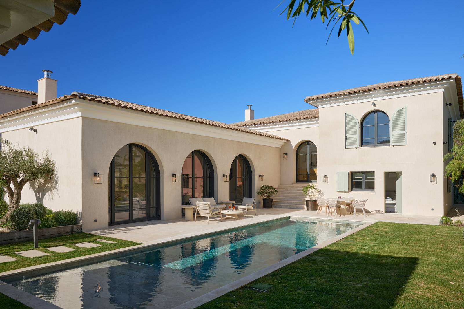 VERKOOP Villa 5 SLPK - Saint-Tropez / TOPRENOVATIE nabij 