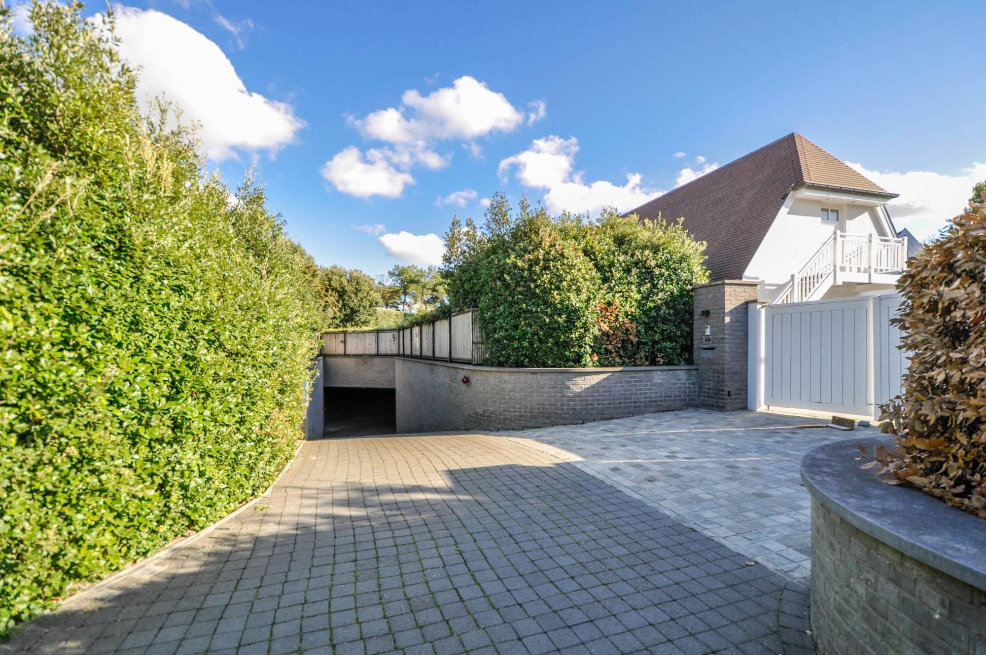 VERHUUR Garagebox Knokke-Heist - Seven Oaks / Elizabetlaan