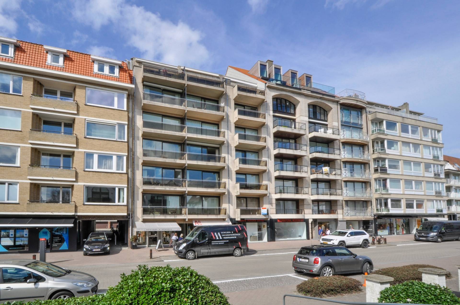 VERKOOP  Appartement 2 SLPK Knokke-Zoute -Kustlaan / tegenover Minigolf