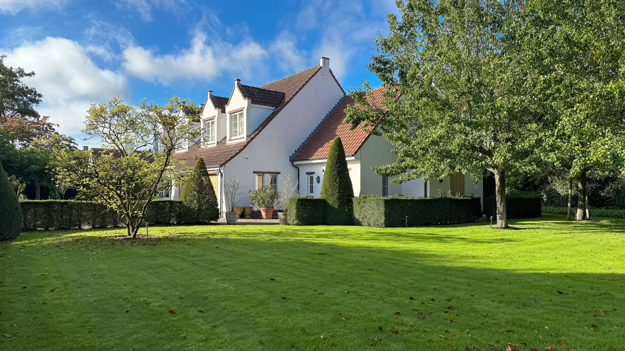 VERKOOP  VILLA 4 SLPK Knokke-Zoute - Alleenstaande villa / prestigieuze villawijk