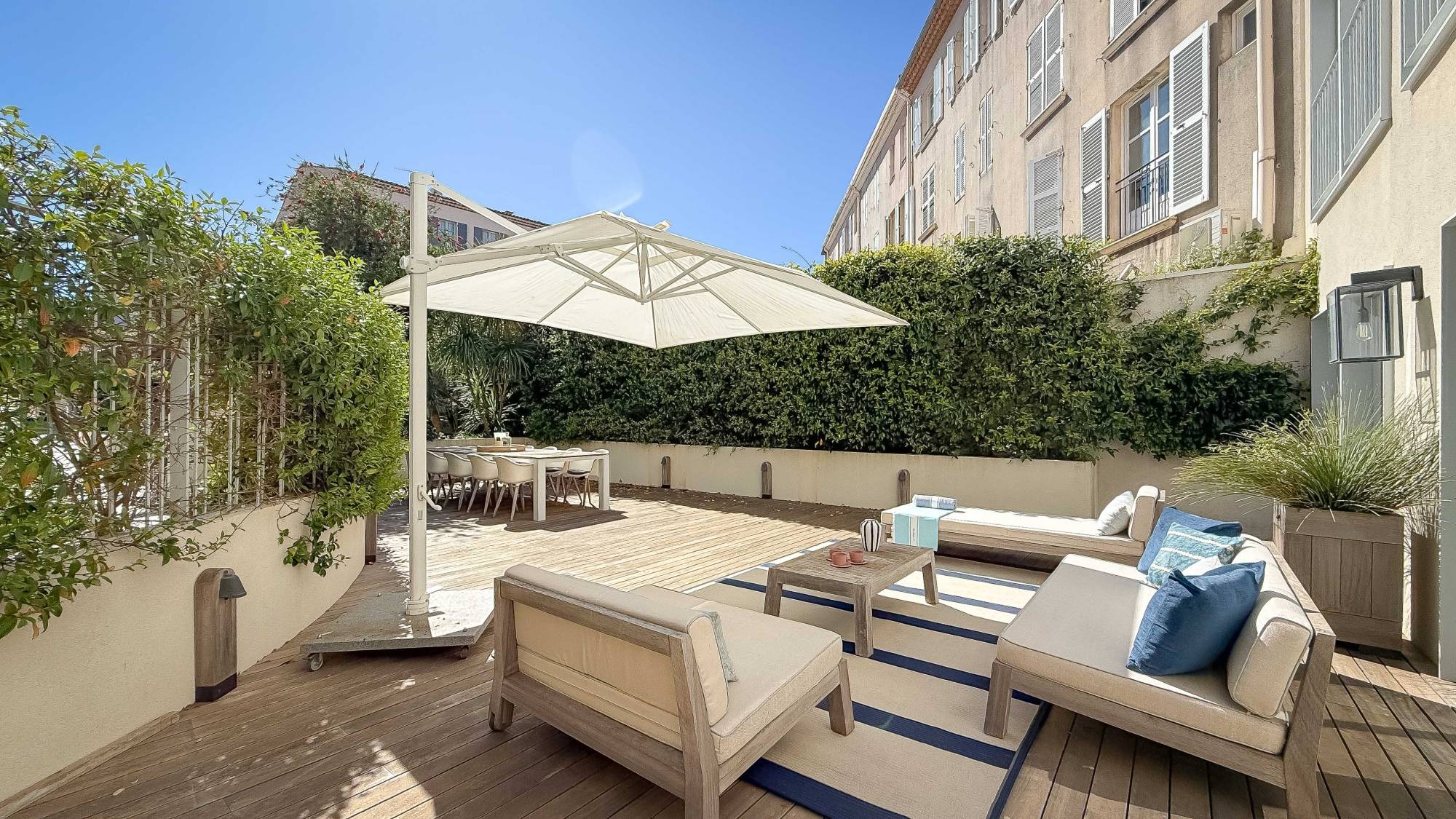 SEIZOENSVERHUUR  Appartement 3 SLPK SAINT-TROPEZ - CENTRUM / vlakbij la Place des Lices