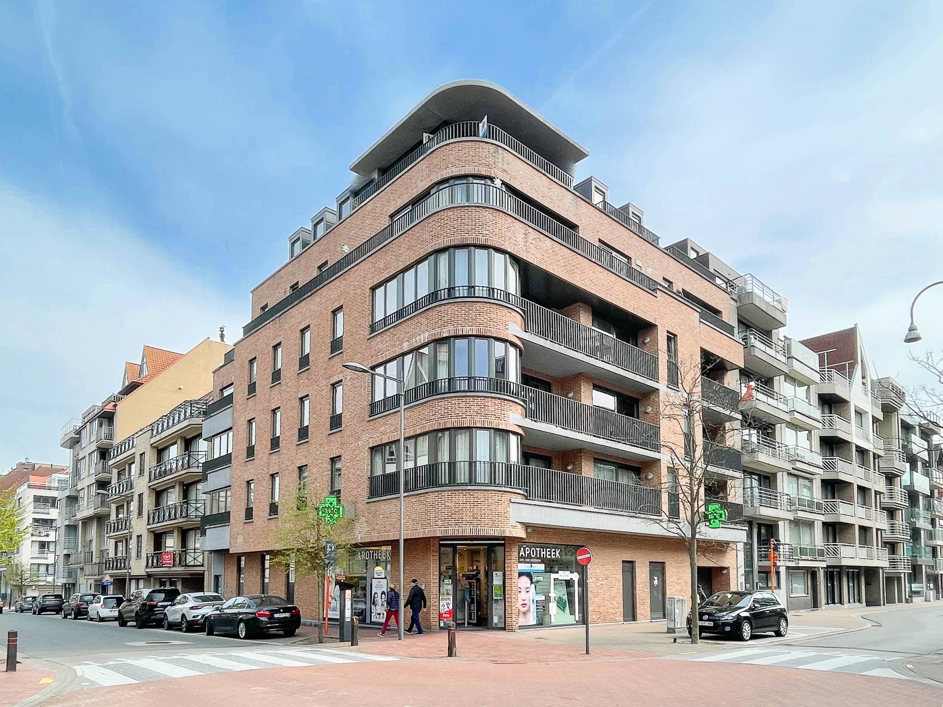 VERKOOP  Appartement 2 SLPK Knokke-Heist - Nabij strand / Bayauxlaan