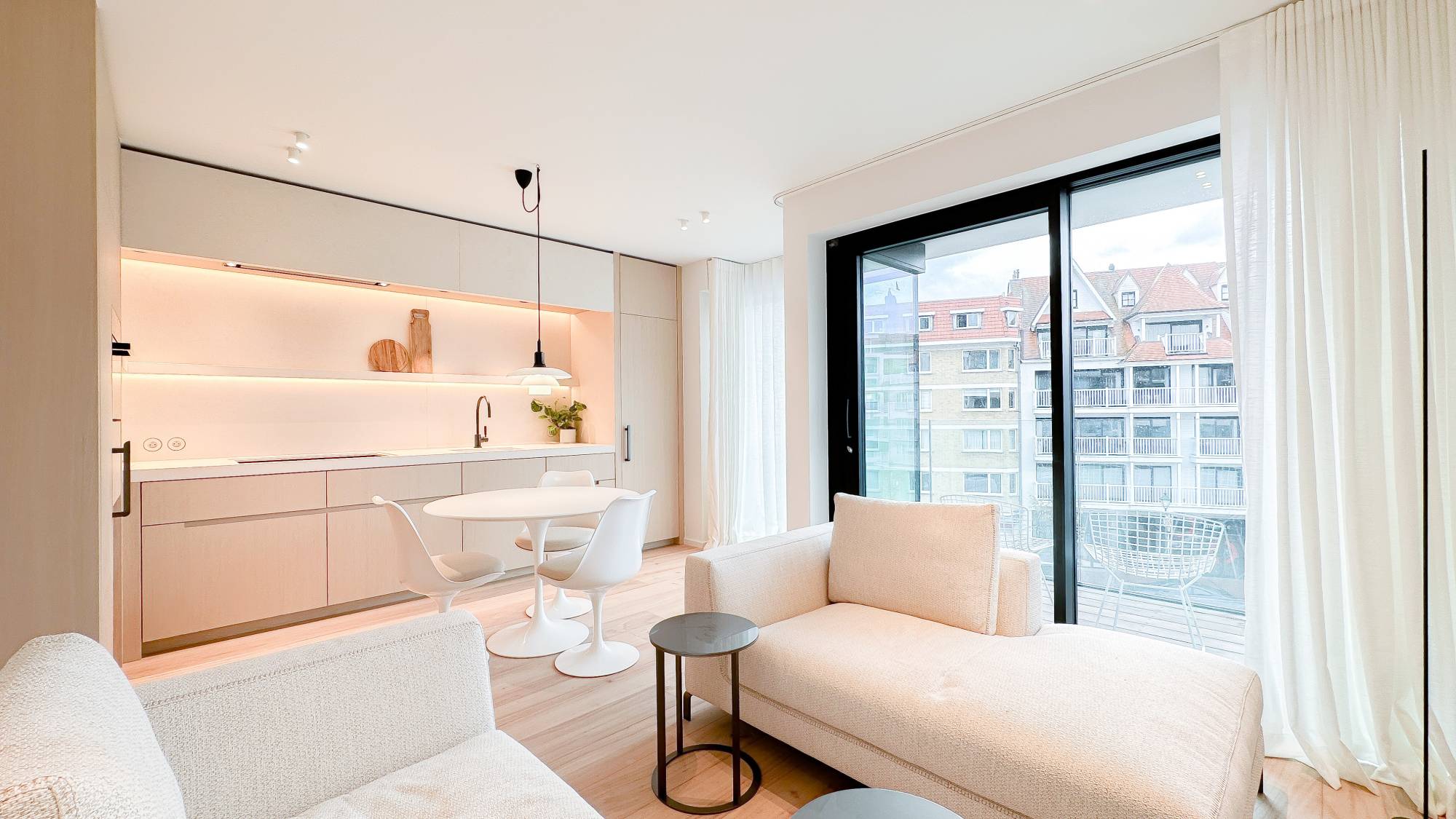 VERKOOP  Appartement 2 SLPK Knokke-Zoute -  TOPAFWERKING - DRIEHOEKSPLEIN