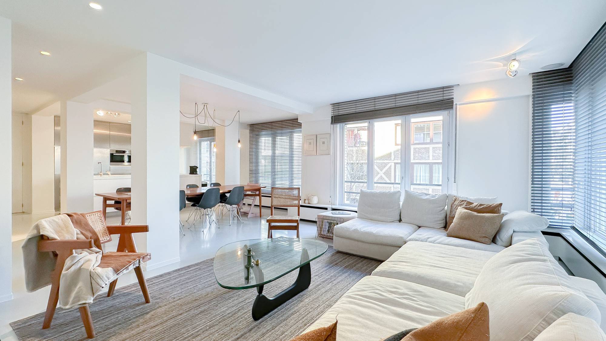 VERKOOP  Appartement 2 SLPK Knokke-Heist - Hoekappartement met loftgevoel / nabij de Zeedijk