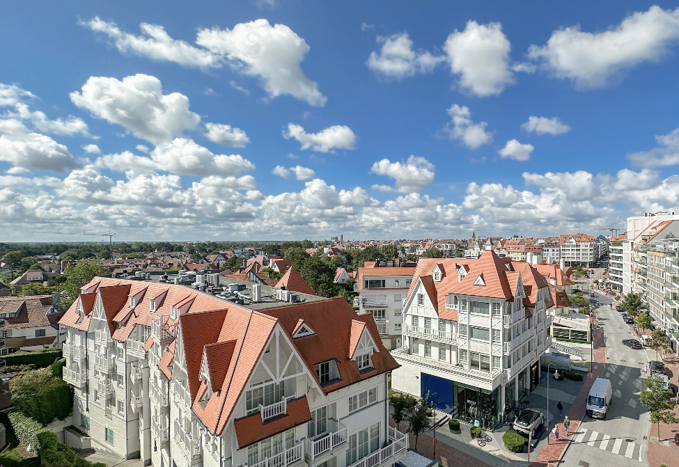VERKOOP  Garage Knokke-Zoute - Gesloten garagebox / Kustlaan
