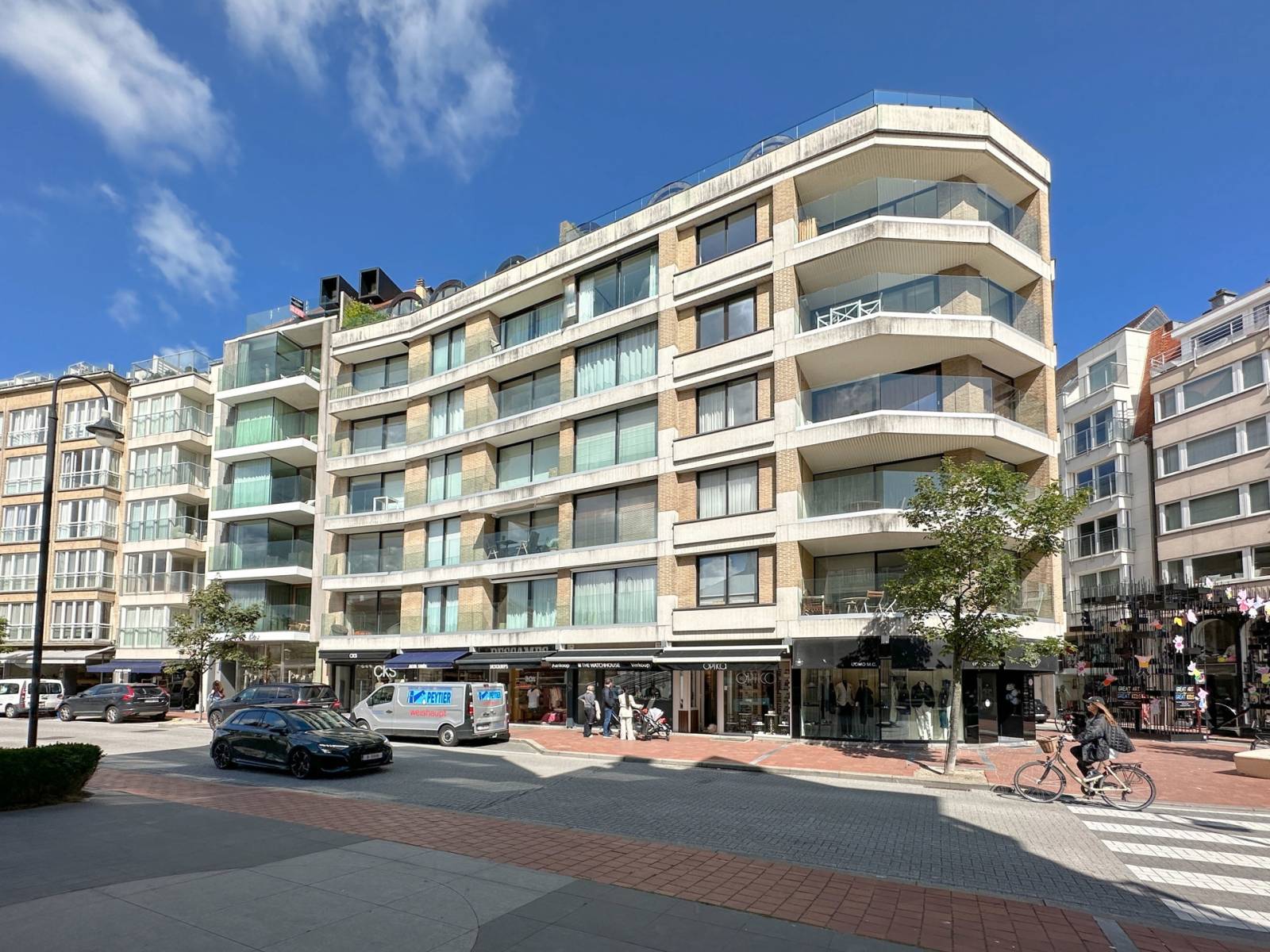 VERKOOP APPARTEMENT 1 SLPK KNOKKE-ZOUTE - ZIJDELINGS ZEEZICHT / TSS. ALBERTPLEIN EN DRIEHOEKSPLEIN