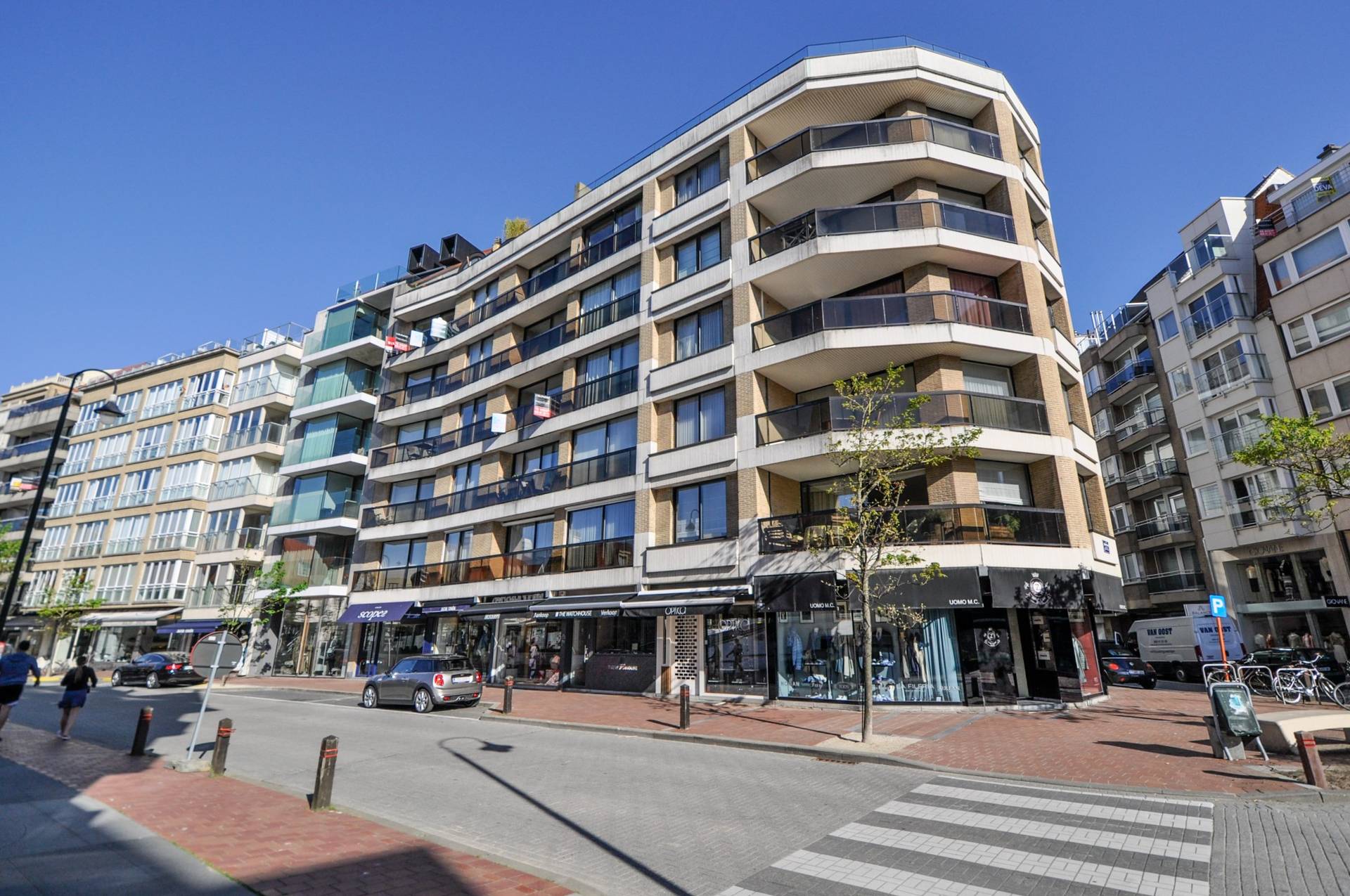 VERKOOP  Appartement 2 SLPK Knokke-Zoute -Kustlaan / vlakbij Albertplein en Driehoeksplein