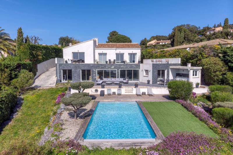 VERKOOP Villa 3(+2) SLPK Grimaud - Golf van Saint-Tropez