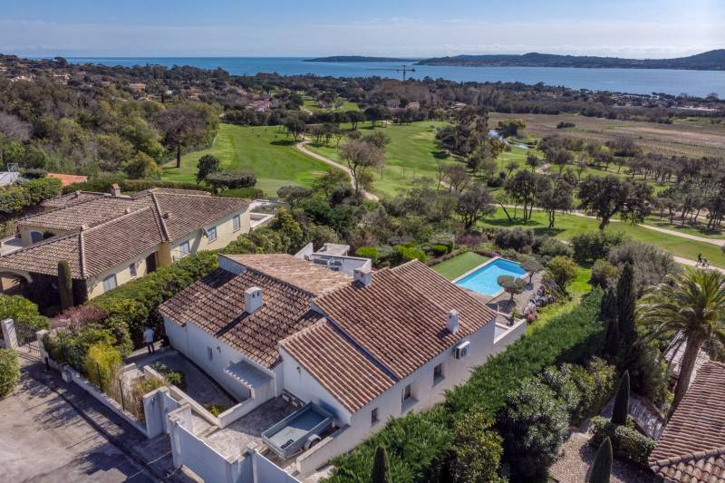 VERKOOP Villa 3(+2) SLPK Grimaud - Golf van Saint-Tropez