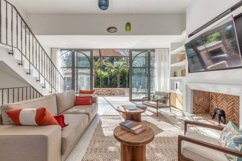 VERKOOP VILLA 5 SLPK - SAINT-TROPEZ - Nieuwbouwvilla in centrum Saint-Tropez