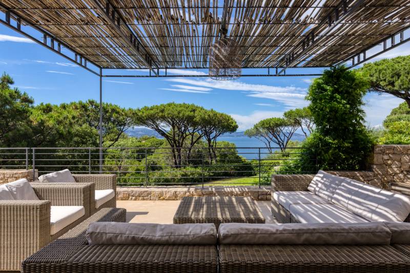 VERKOOP VILLA 7 SLPK - LES PARCS DE SAINT-TROPEZ / adembenemend zeezicht