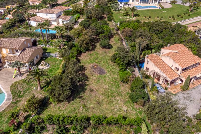 VERKOOP BOUWGROND - Les Issambres