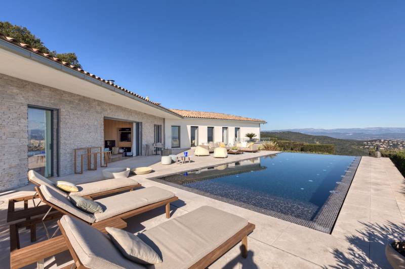 SEIZOENSVERHUUR VILLA 3 SLPK - Les Issambres / panoramisch zeezicht