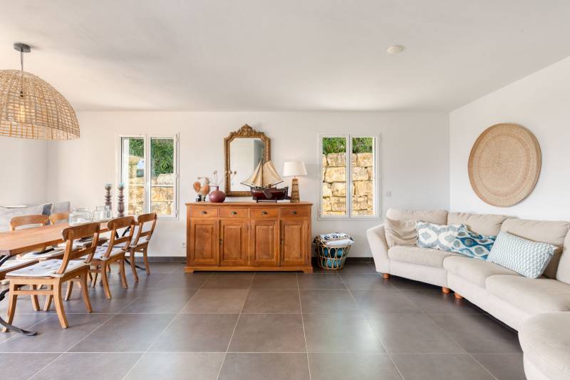 VERKOOP Villa 4 SLPK - CAVALAIRE SUR MER - Zeezicht en nabij het centrum