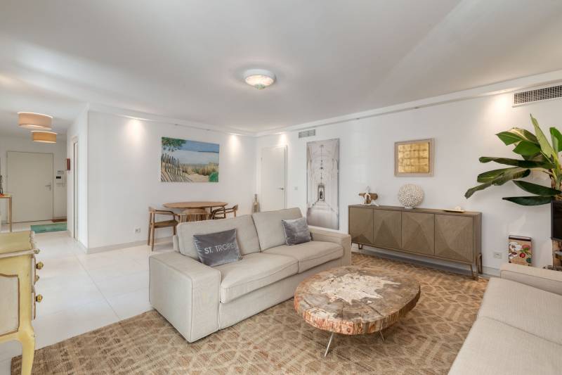 VERKOOP APPARTEMENT 3 SLPK - SAINT-TROPEZ - Uitstekende Ligging en Luxe Afwerking