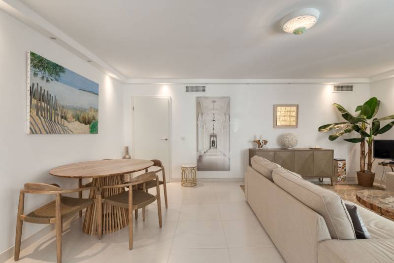 VERKOOP APPARTEMENT 3 SLPK - SAINT-TROPEZ - Uitstekende Ligging en Luxe Afwerking