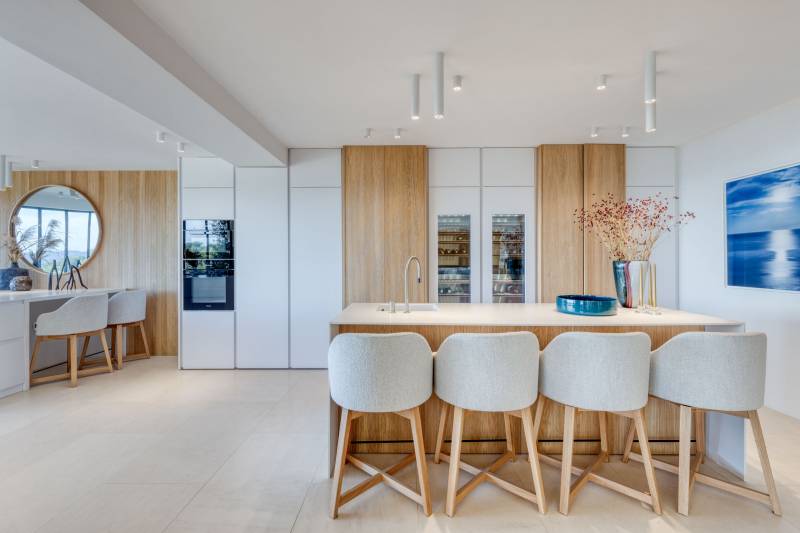 VERKOOP VILLA 6 SLPK - CAVALAIRE-SUR-MER / Adembenemend panoramisch zeezicht