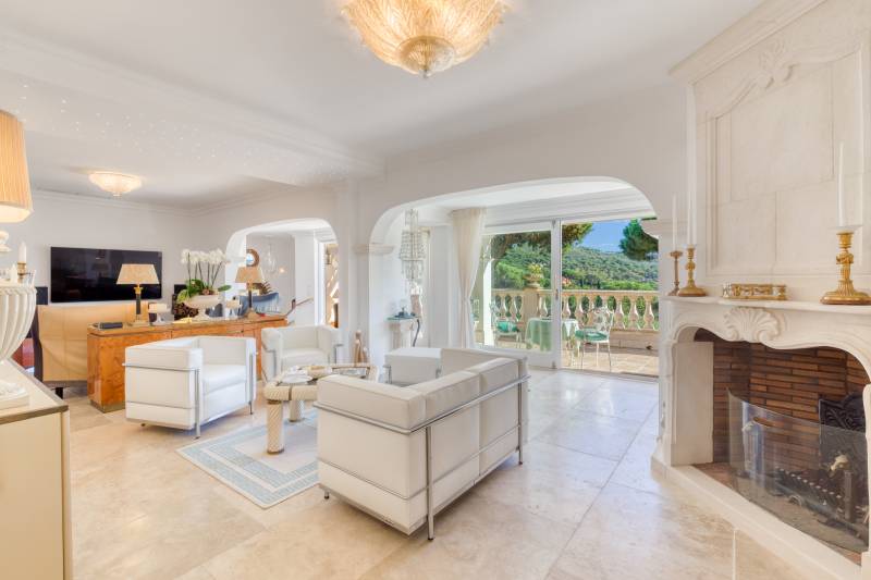 VERKOOP  VILLA 4 SLPK - LA CROIX-VALMER - Gigaro