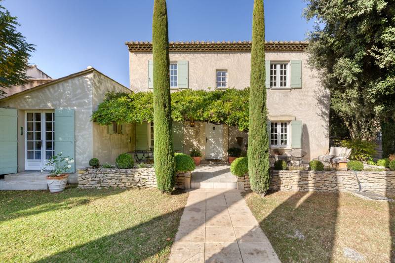 VERKOOP VILLA 4 SLPK - MAUBEC (Vaucluse) / Charmante bastide / perfecte staat!