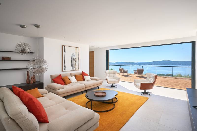 VERKOOP VILLA 6 SLPK GRIMAUD - Panoramisch zeezicht