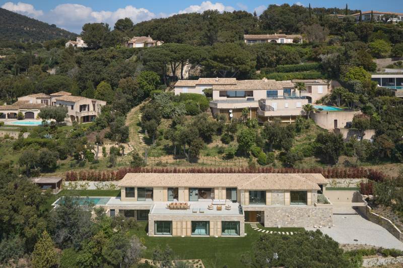 VERKOOP  VILLA 5 SLPK GRIMAUD - Panoramisch zeezicht
