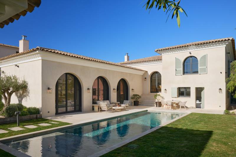 VERKOOP Villa 5 SLPK - Saint-Tropez / TOPRENOVATIE nabij 