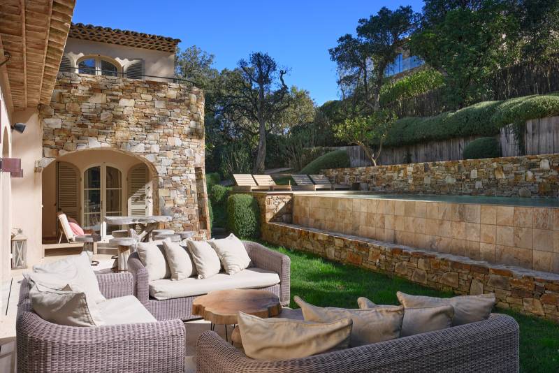 VERKOOP  VILLA 5 SLPK SAINT-TROPEZ - beveiligd domein 