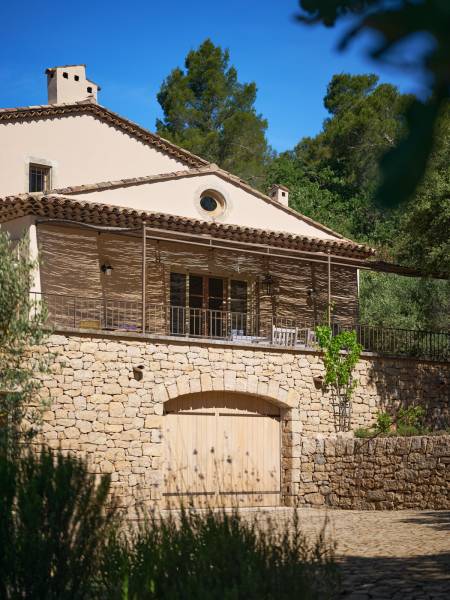 VERKOOP VILLA - Entrecasteaux - Uitzonderlijk Provençaals meesterwerk