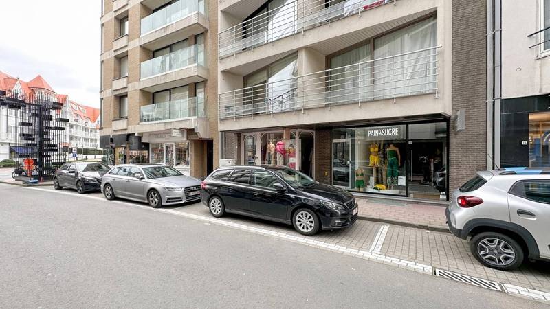 VERHUUR commercieel pand Knokke-Heist -  hartje Zoute / vlakbij het Albertplein