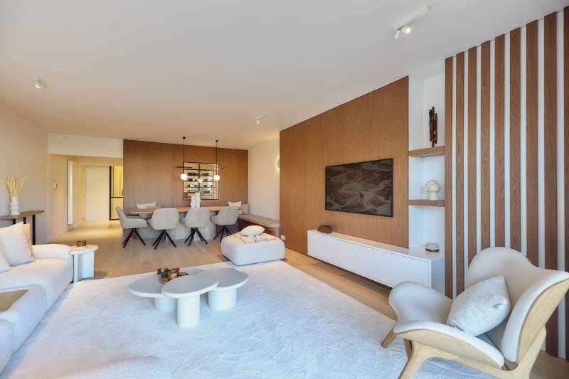 VERKOOP  Appartement 4 SLPK Knokke-Heist -  TOP ingericht TUINAPPARTEMENT te Duinbergen / zijdelings zeezicht