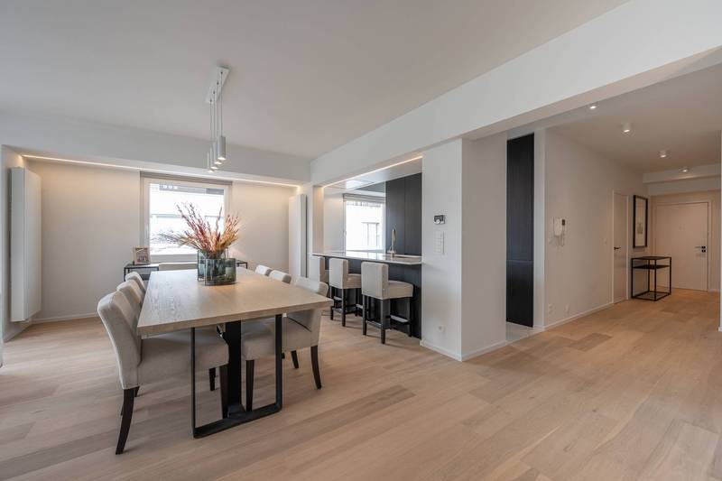 VERKOOP  Appartement 3 SLPK Knokke-Heist - Hoekappartement / Lippenslaan