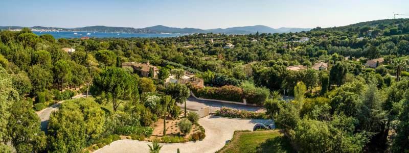VERKOOP Villa 5 SLPK - GRIMAUD / PANORAMISCH ZEEZICHT