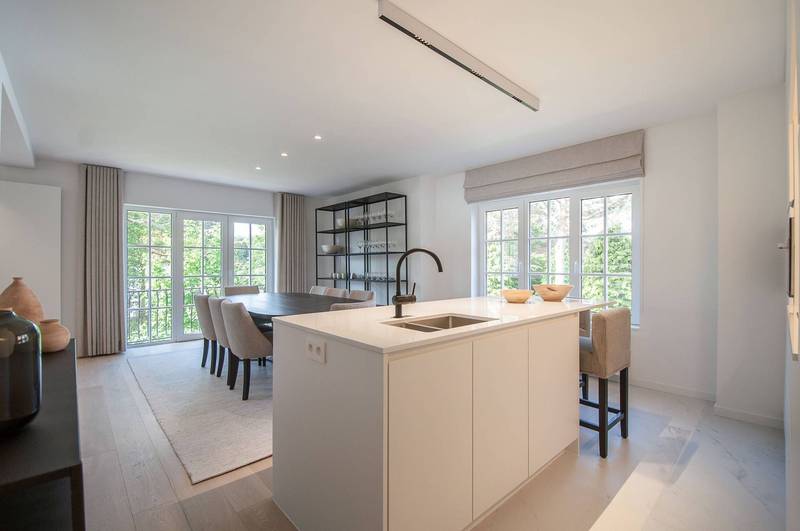 VERKOOP  Appartement 4 SLPK Knokke-Zoute -    Hoekappartement / villaresidentie 