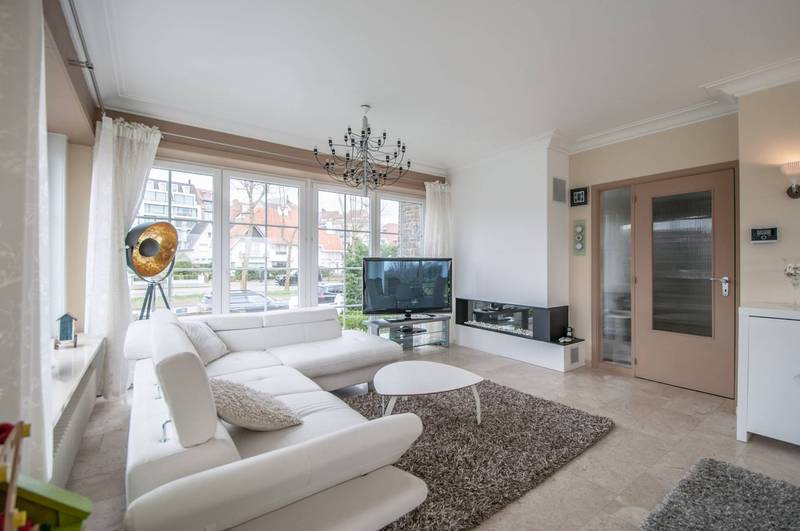 Knokke-Heist Alleenstaande villa met 5 SLPK te koop aan het Morgensterpad