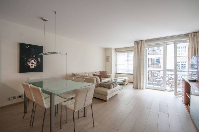 VERKOOP  Appartement 2 SLPK Knokke-Zoute - 2 volwaardige slpk / nabij het Driehoeksplein