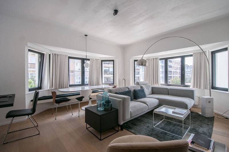 VERKOOP  Appartement 2 SLPK Knokke-Heist - Meerminlaan / Hoekappartement in villaresidentie