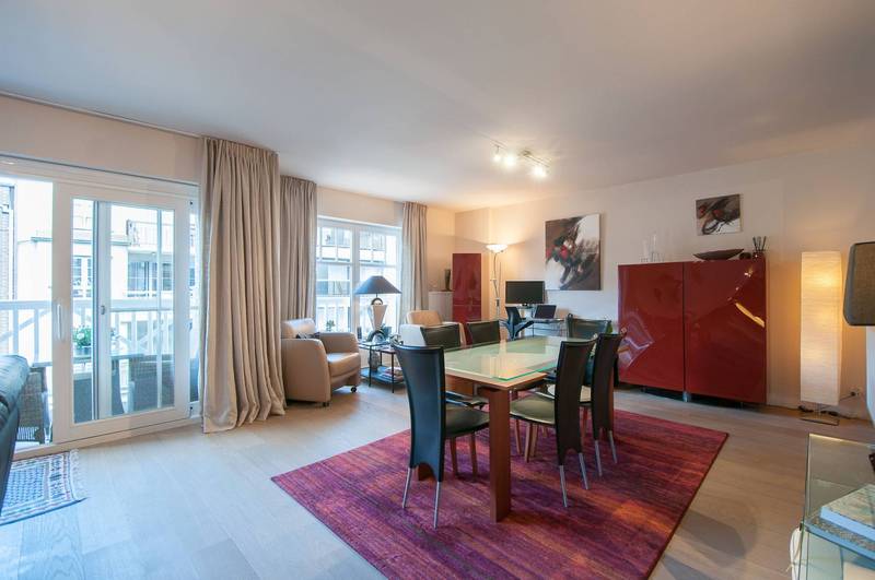 VERHUUR  Appartement 3 SLPK Knokke-Zoute -Kustlaan / vlakbij Driehoeksplein