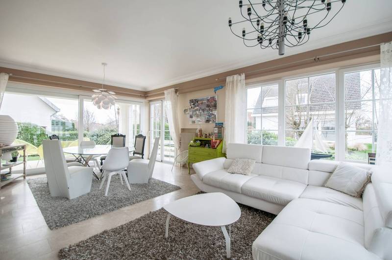 Knokke-Heist Alleenstaande villa met 5 slaapkamers op enkele passen van de Réserve aan het Zegemeer