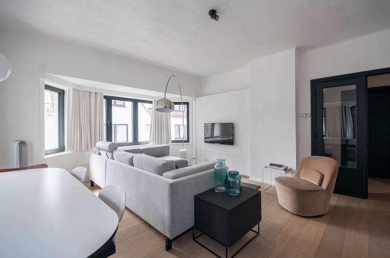 VERKOOP  Appartement 2 SLPK Knokke-Heist - Meerminlaan / Hoekappartement in villaresidentie