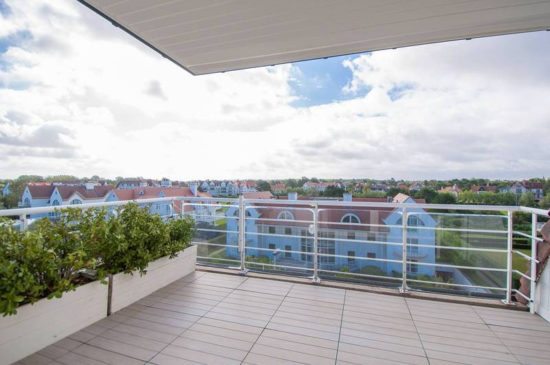 VERHUUR  Appartement 2 SLPK Knokke-Zoute -  Villaresidentie Kustlaan / Minigolf / Hoekappartement met prachtig terras