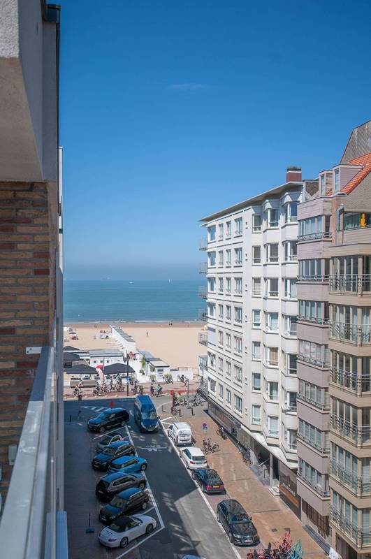 VERHUUR  Appartement 4 SLPK Knokke-Zoute -Penthouse Kustlaan met schitterend terras
