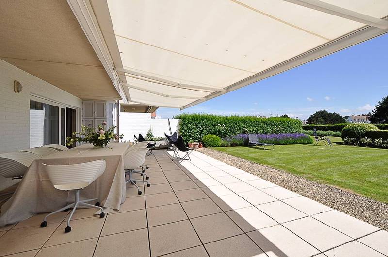 VERKOOP  Appartement 2+1 SLPK Knokke-Zoute -Tuinappartement op Kustlaan / aan minigolf