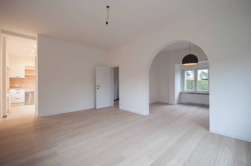 VERHUUR Villa 4 SLPK Knokke-Heist -Alleenstaande villa te Duinbergen