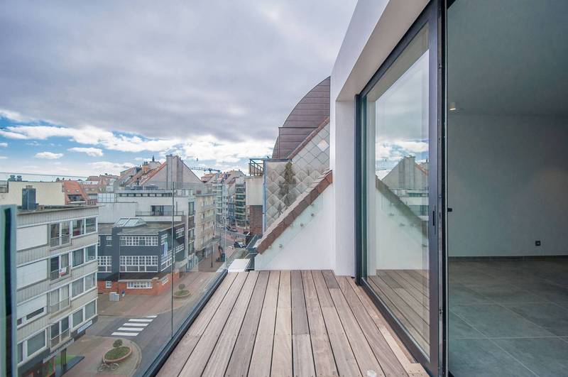 VERHUUR  Appartement 2 SLPK Knokke-Heist DUPLEX in nieuwbouwconstructie / Dumortierlaan / prachtig TERRAS
