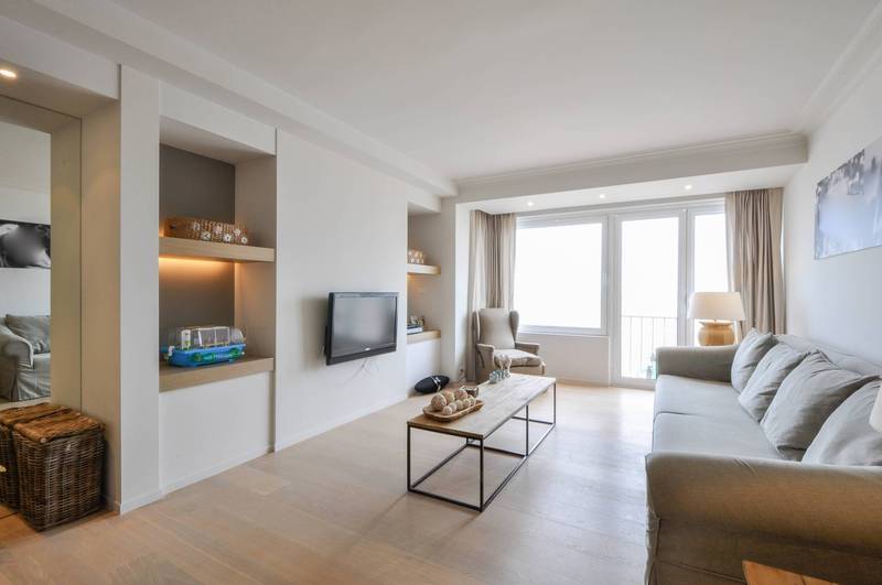 VERKOOP  Appartement 3 SLPK Knokke-Zoute -Zeedijk Zoute / vlakbij Albertplein