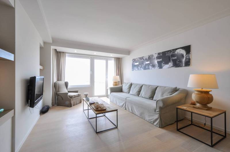 VERKOOP  Appartement 3 SLPK Knokke-Zoute -Zeedijk Zoute / vlakbij Albertplein