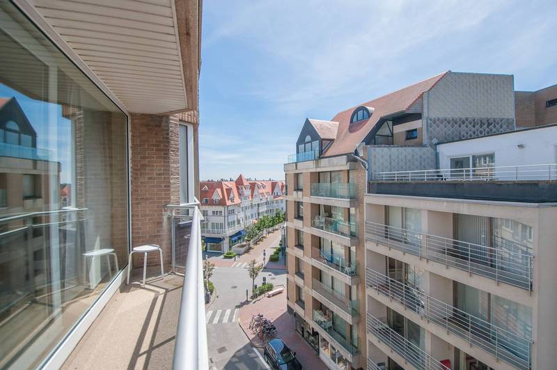 Appartement te koop Knokke met mooi terras